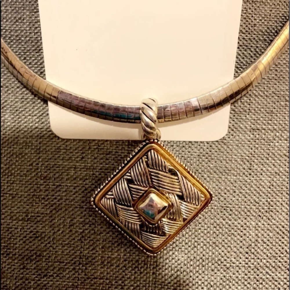 necklace pendant Women’s Silver gold accent with matching earrings